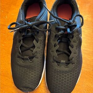Nike women’s sneakers size 10 Like new